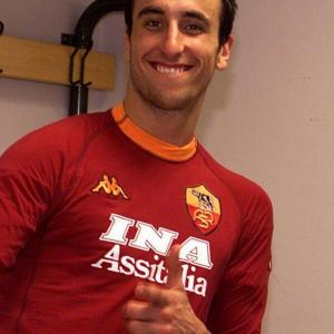 Name:  ginobilimagliaroma.jpg
Views: 50
Size:  13,1 KB