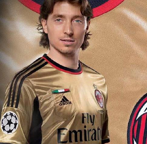 Name:  maglia-milan-champions.jpg
Views: 84
Size:  53,4 KB